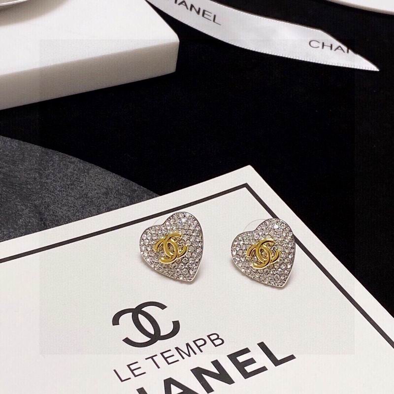 CHANEL Earring