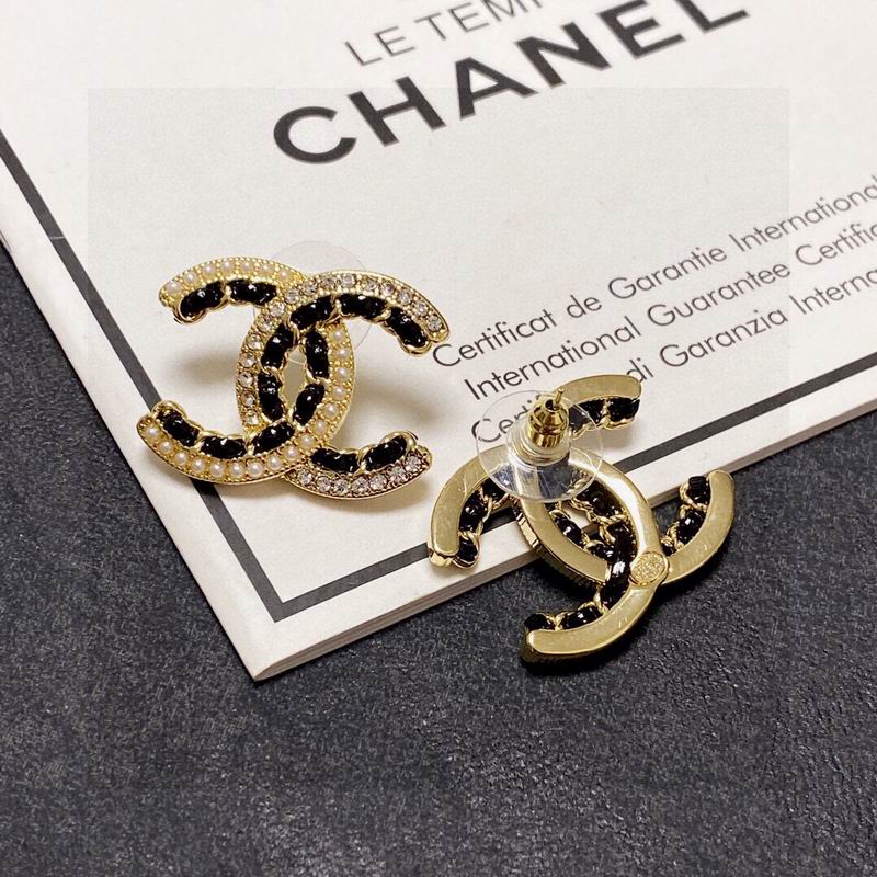 CHANEL Earring