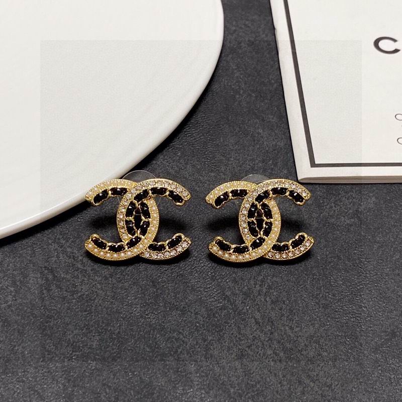 CHANEL Earring