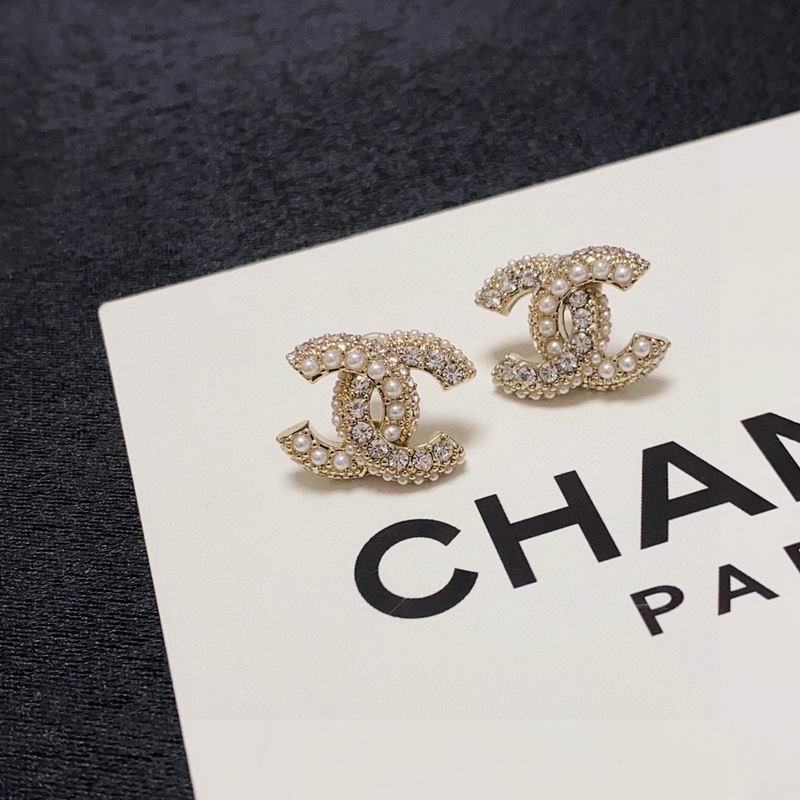 CHANEL Earring