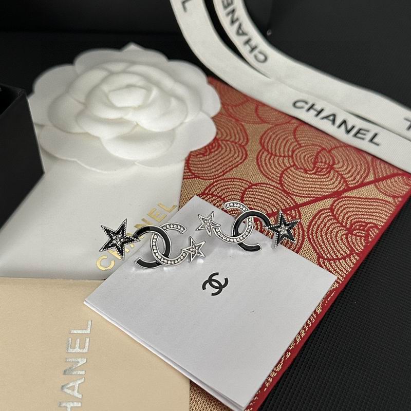 CHANEL Earring