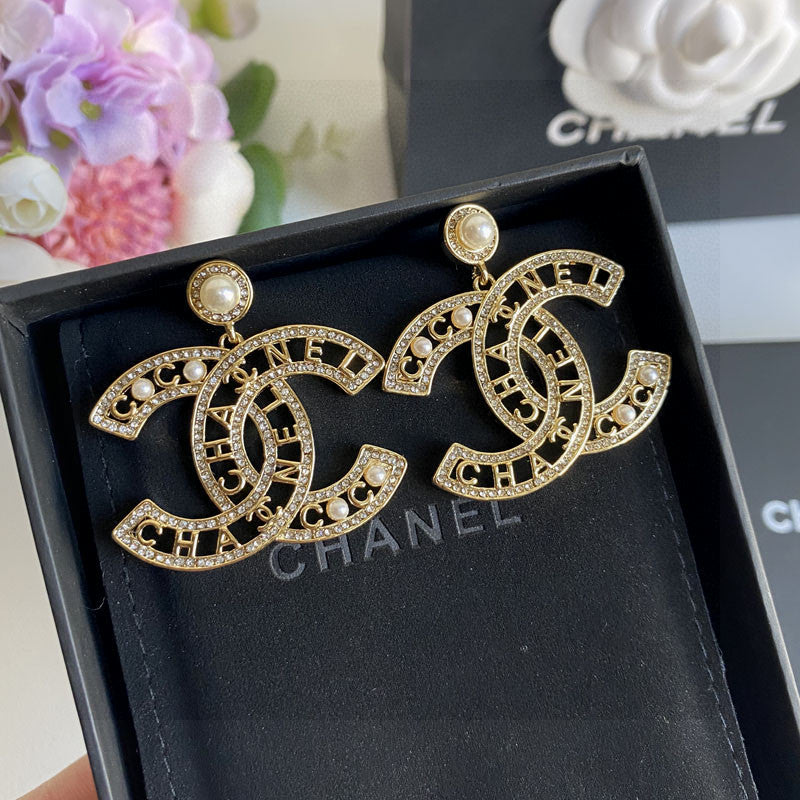 CHANEL Earring