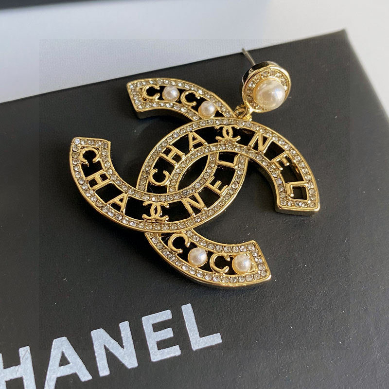 CHANEL Earring