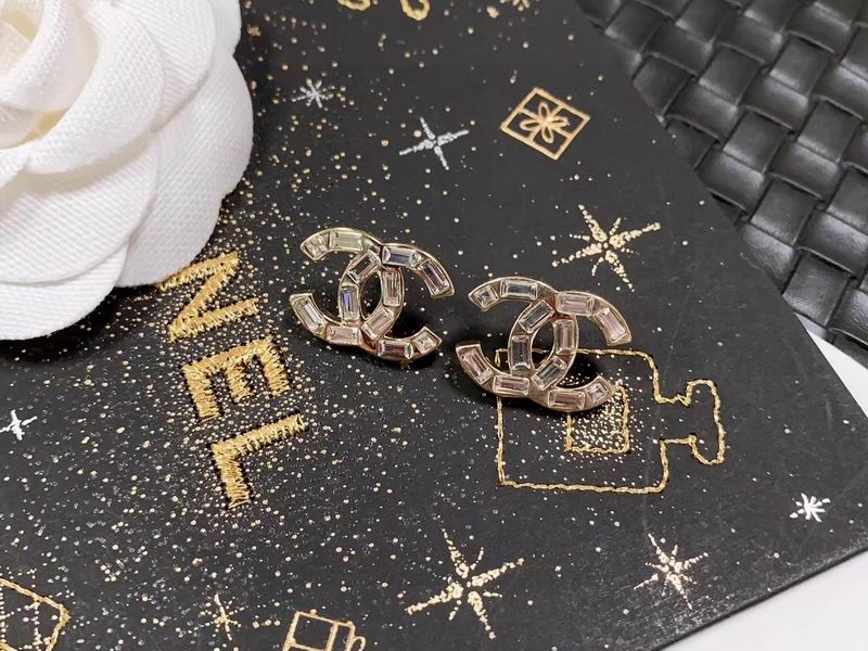 CHANEL Earring