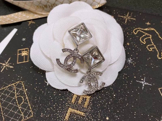 CHANEL Earring
