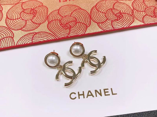 CHANEL Earring