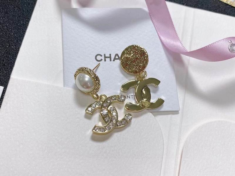 CHANEL Earring