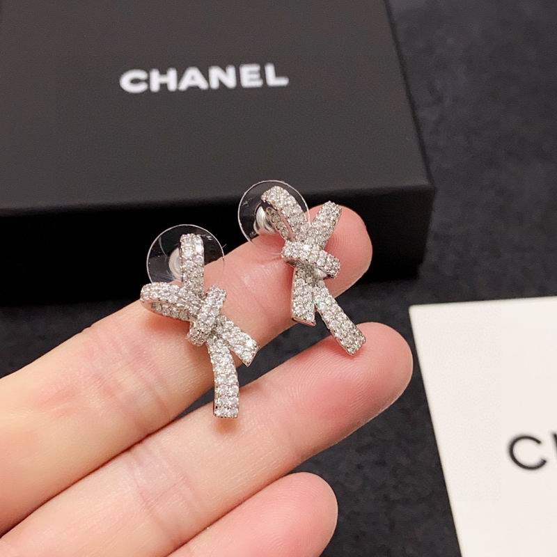 CHANEL Earring