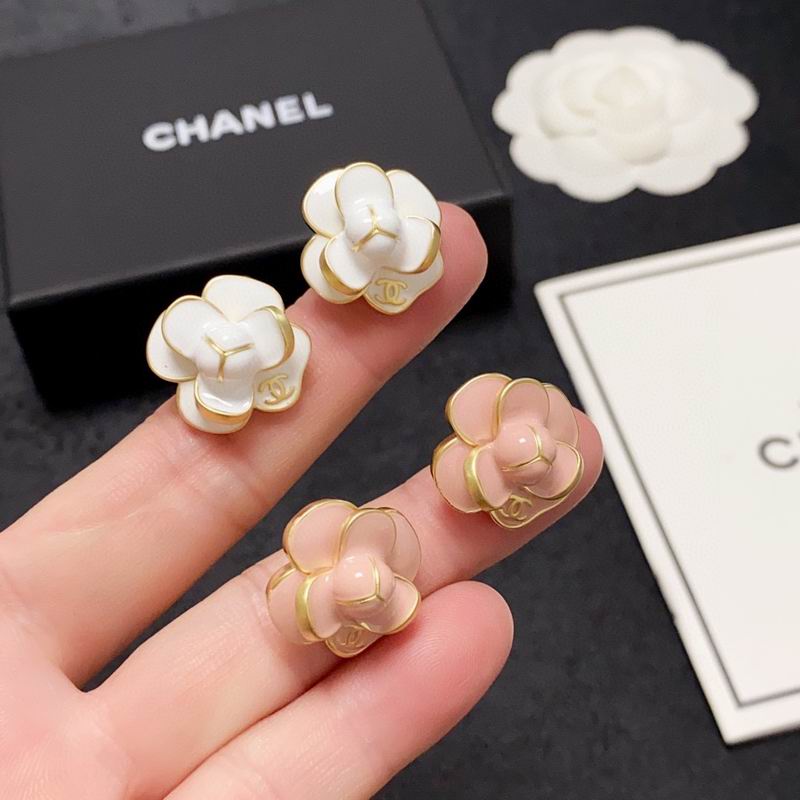 CHANEL Earring