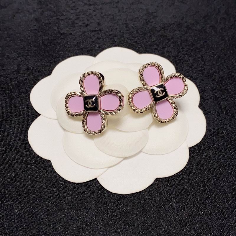 CHANEL Earring
