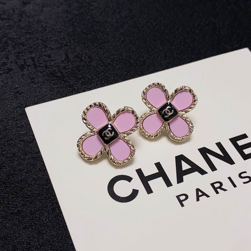 CHANEL Earring