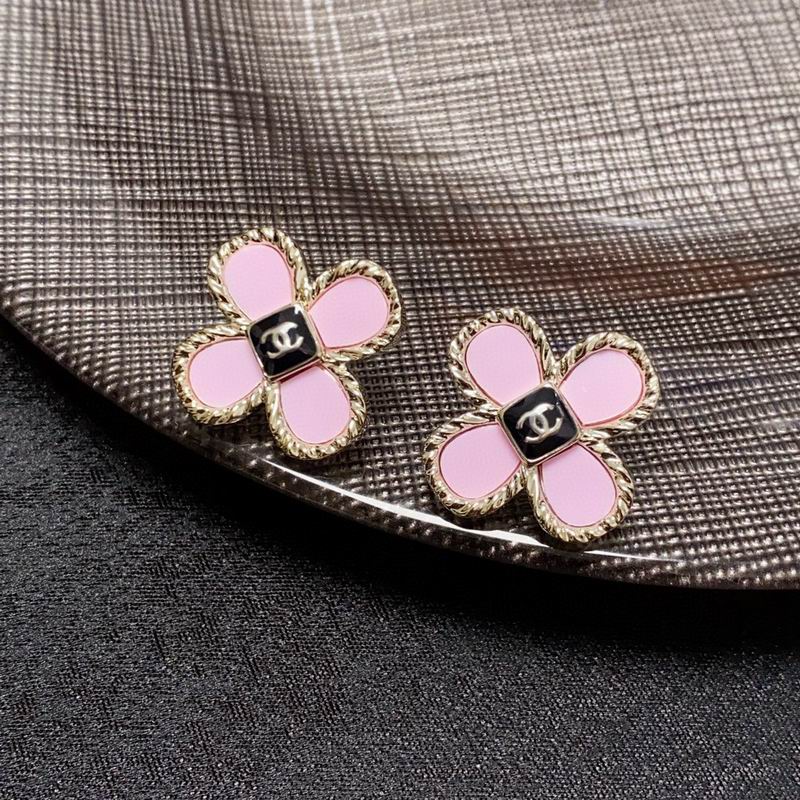 CHANEL Earring