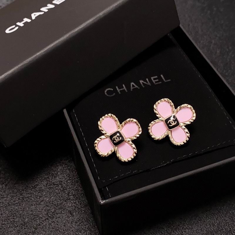 CHANEL Earring