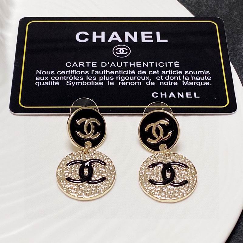 CHANEL Earring
