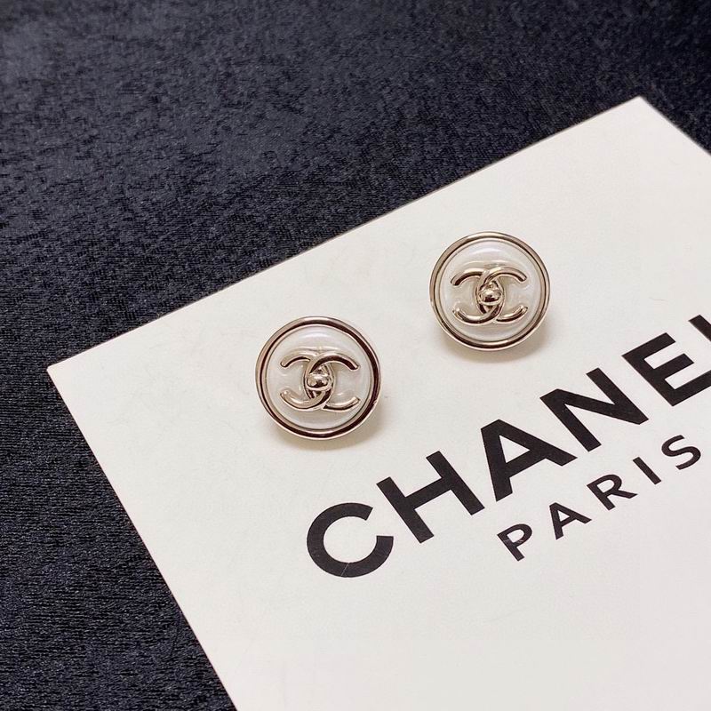 CHANEL Earring