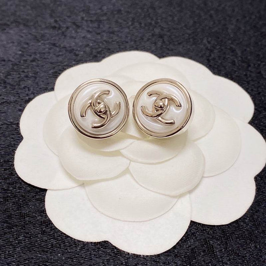 CHANEL Earring