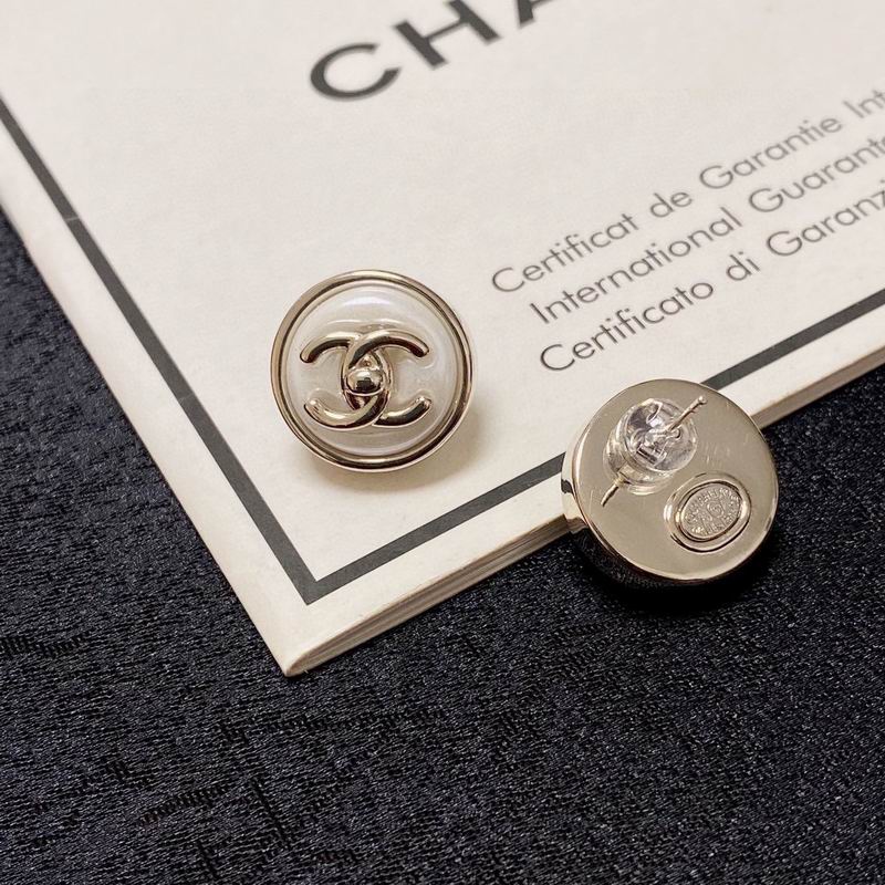 CHANEL Earring