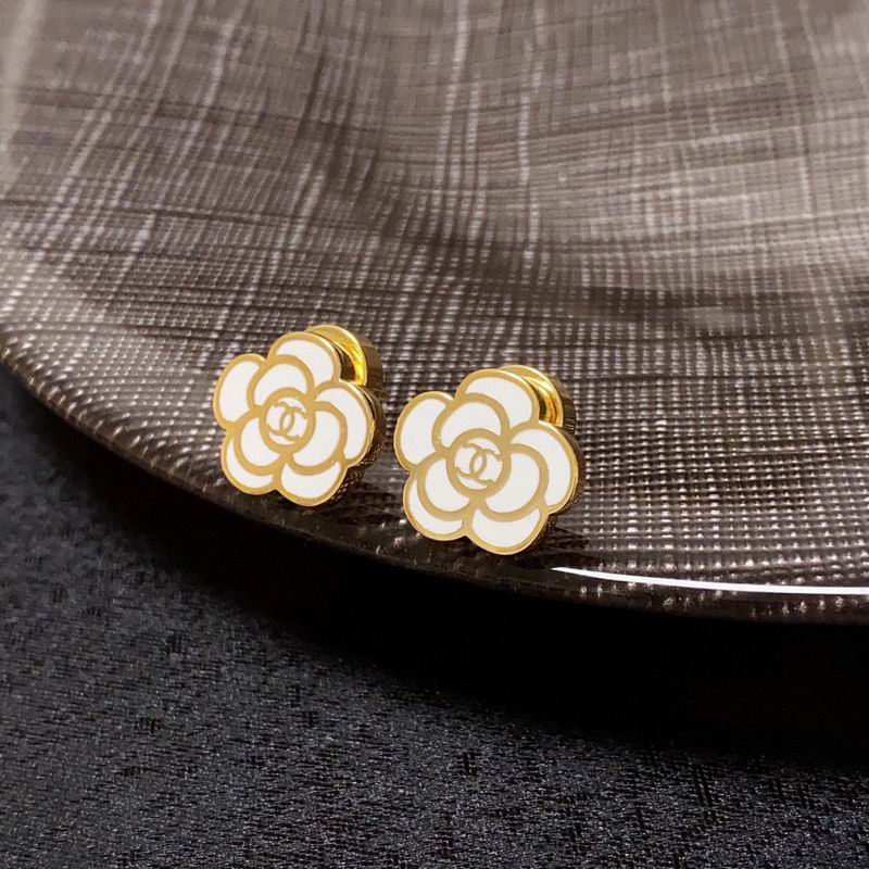 CHANEL Earring