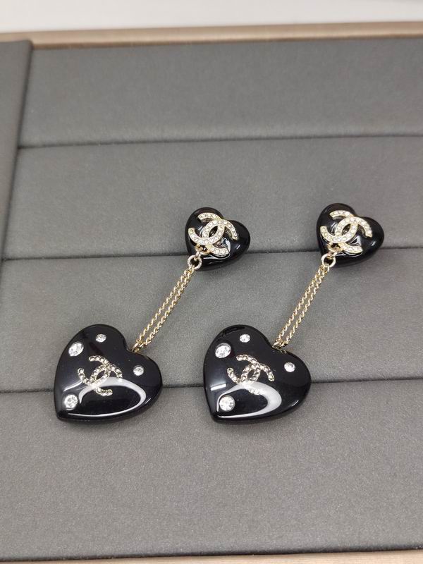 CHANEL Earring
