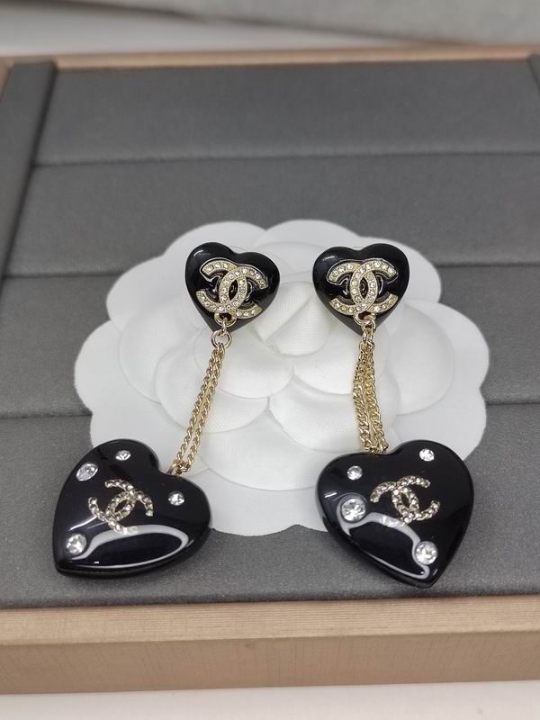 CHANEL Earring