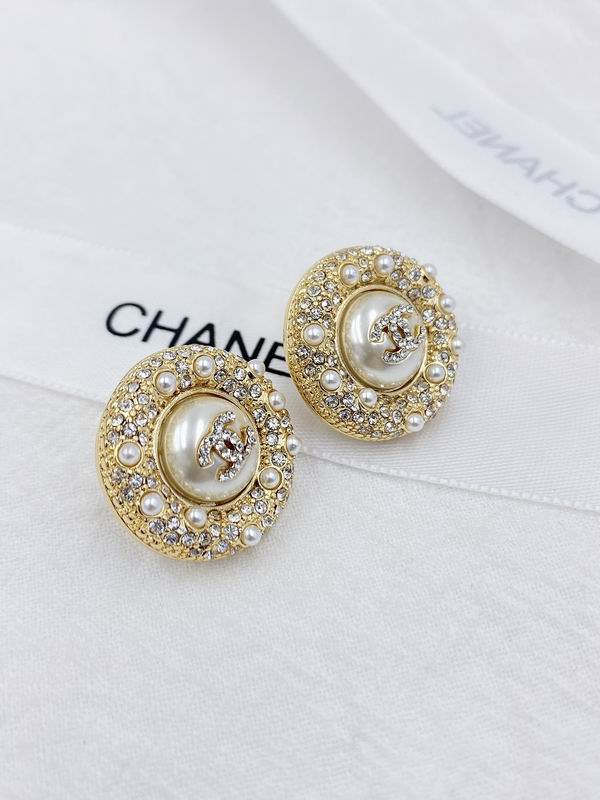 CHANEL Earring