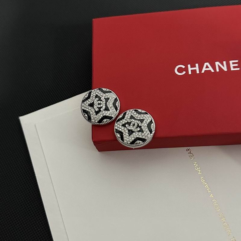 CHANEL Earring