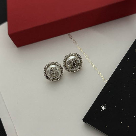 CHANEL Earring