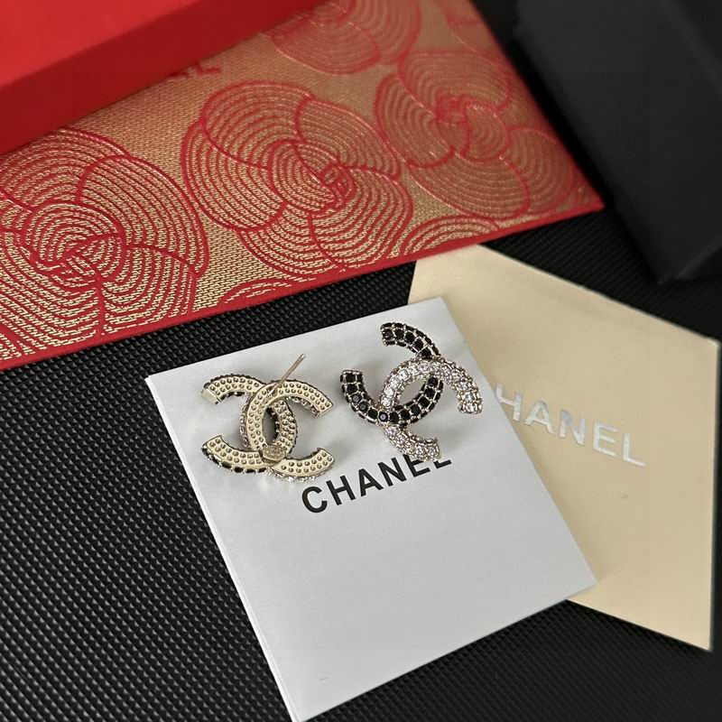 CHANEL Earring