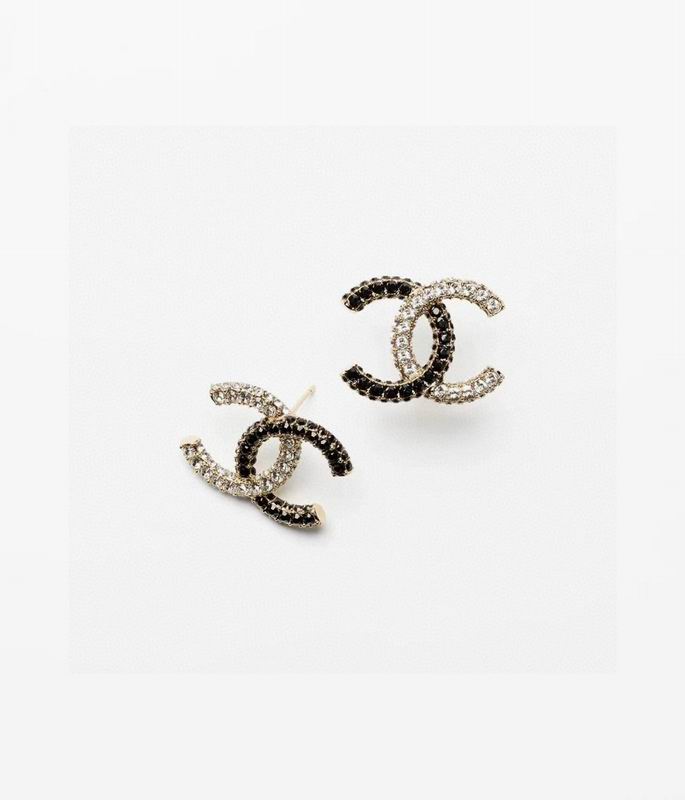 CHANEL Earring