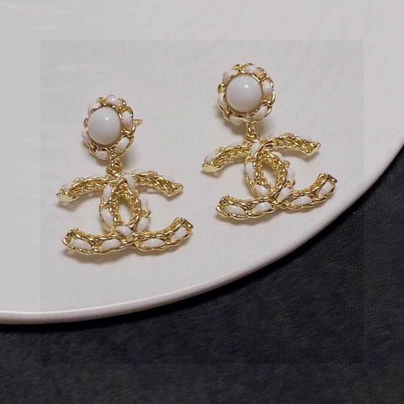 CHANEL Earring
