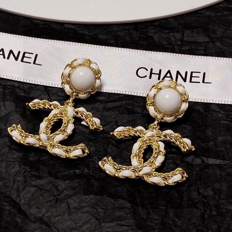 CHANEL Earring