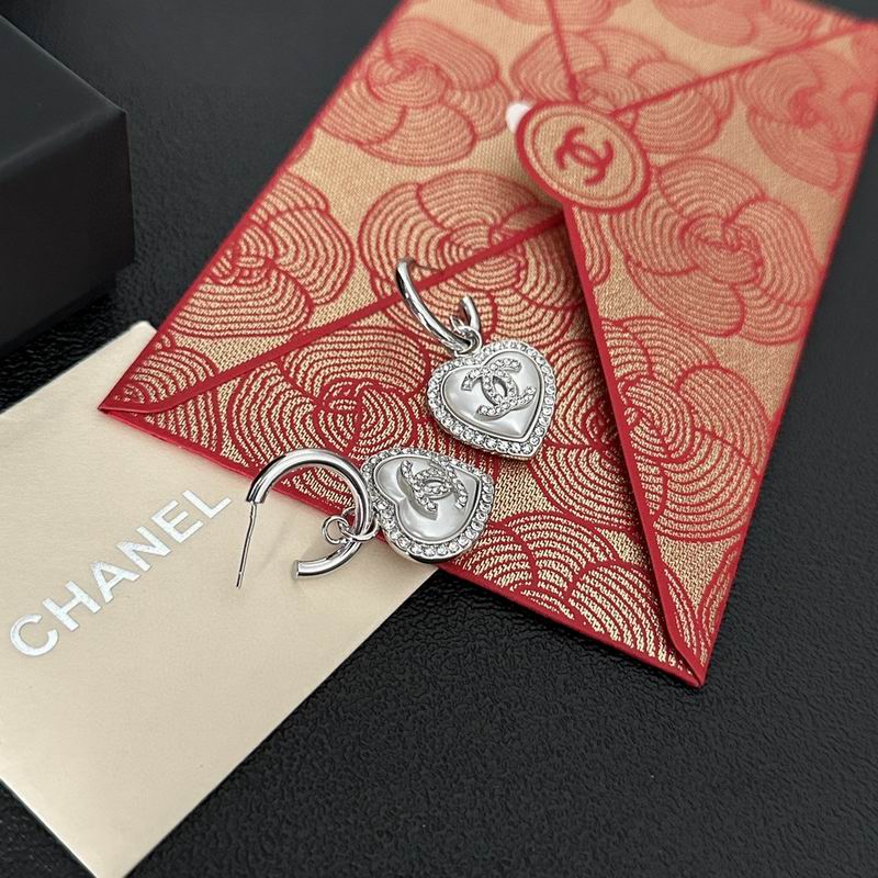 CHANEL Earring