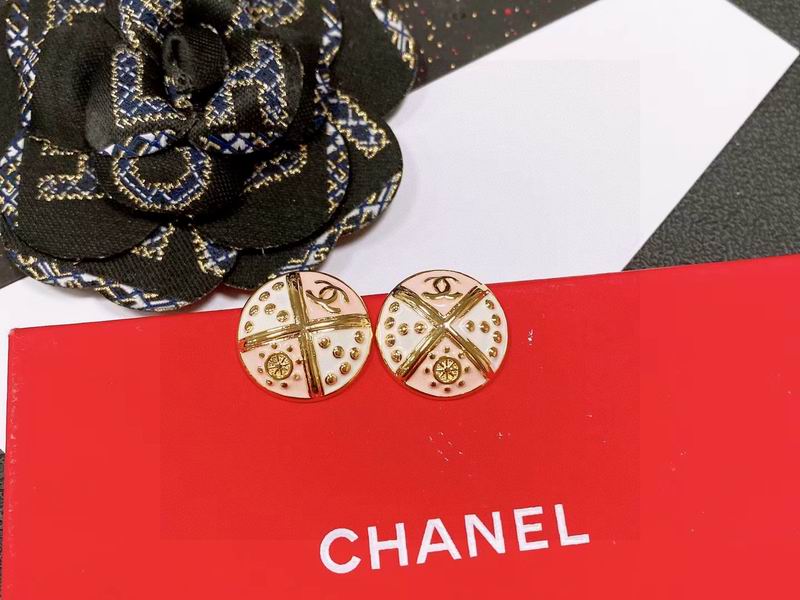 CHANEL Earring
