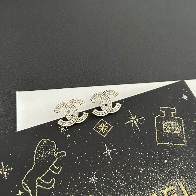 CHANEL Earring