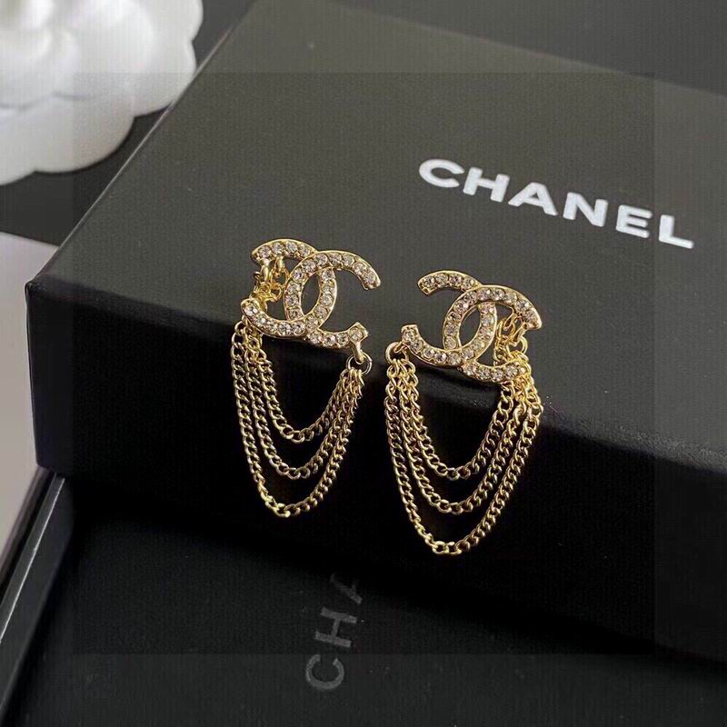 CHANEL Earring
