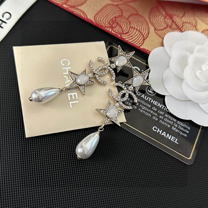 CHANEL Earring