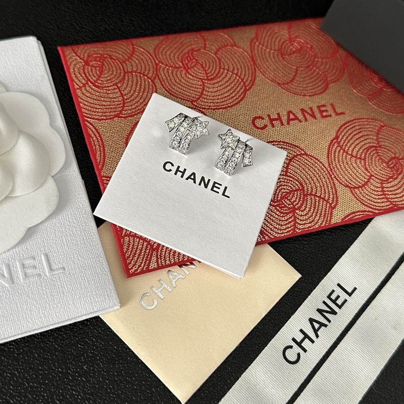CHANEL Earring