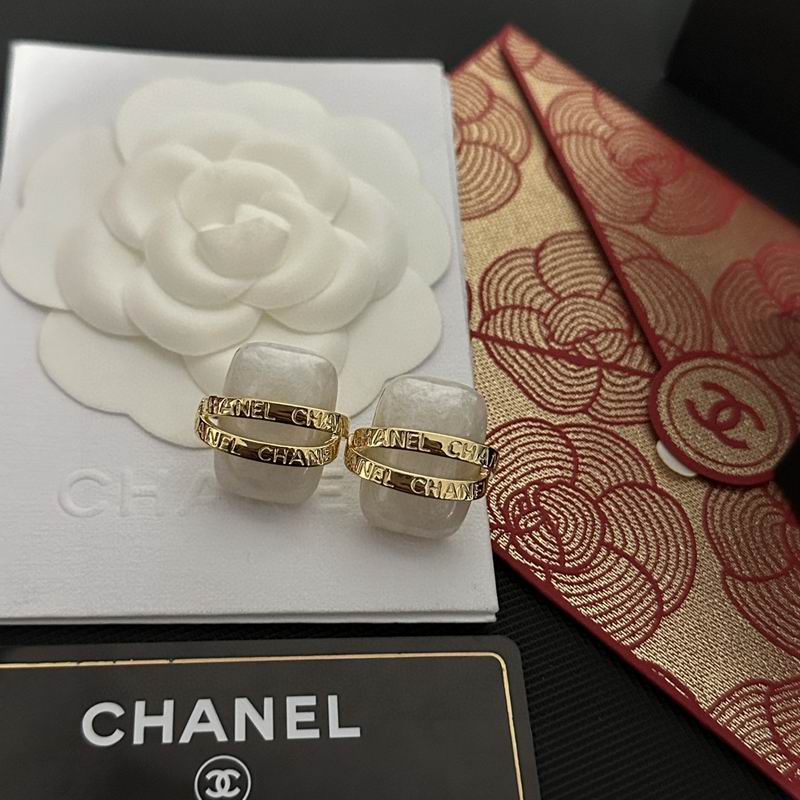 CHANEL Earring