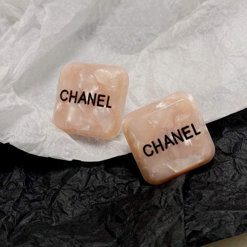 CHANEL Earring