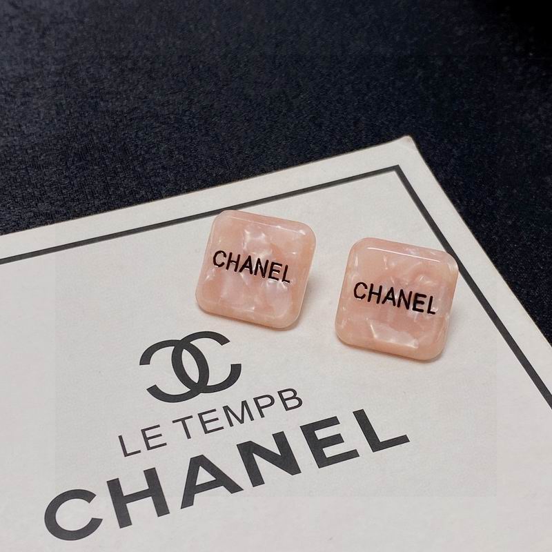 CHANEL Earring
