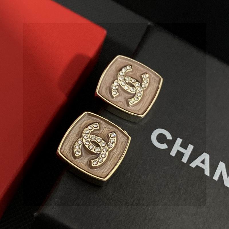 CHANEL Earring