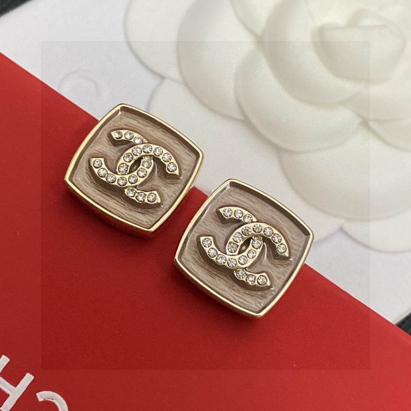 CHANEL Earring