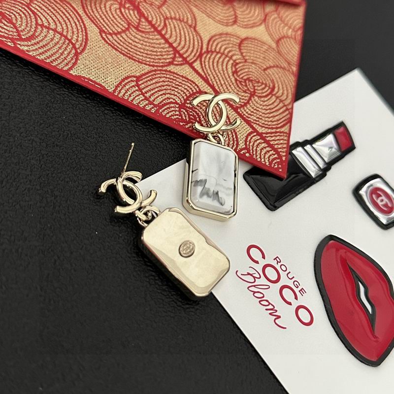 CHANEL Earring