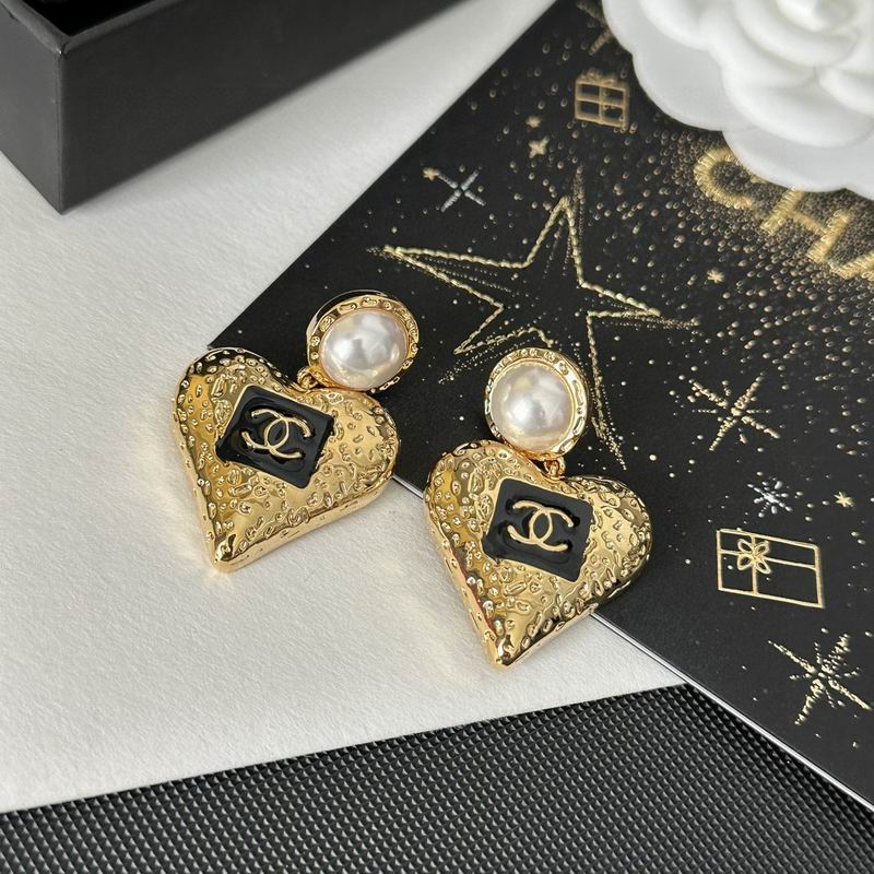 CHANEL Earring