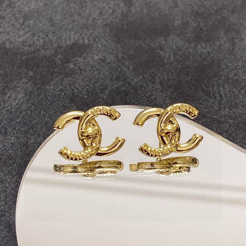 CHANEL Earring