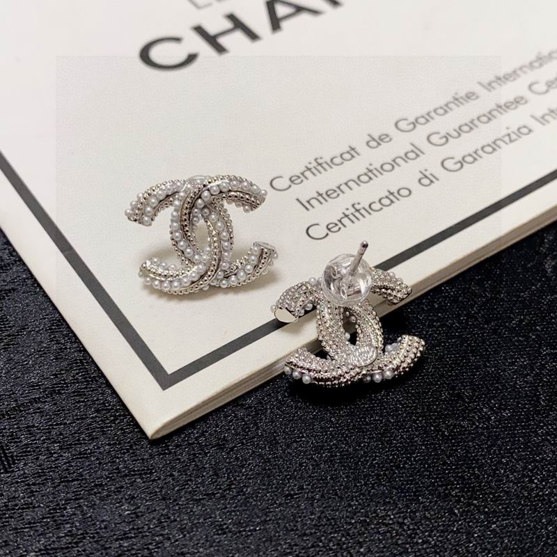 CHANEL Earring