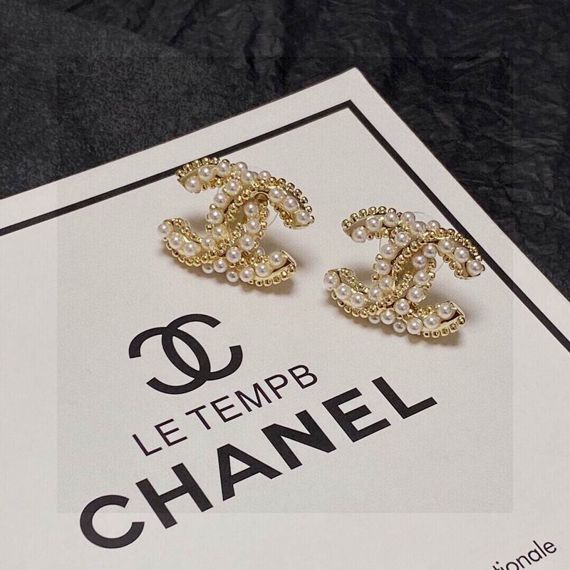 CHANEL Earring