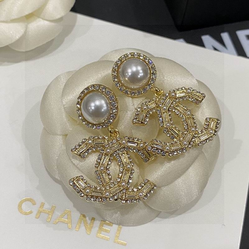 CHANEL Earring