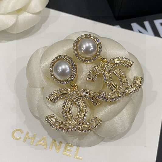CHANEL Earring