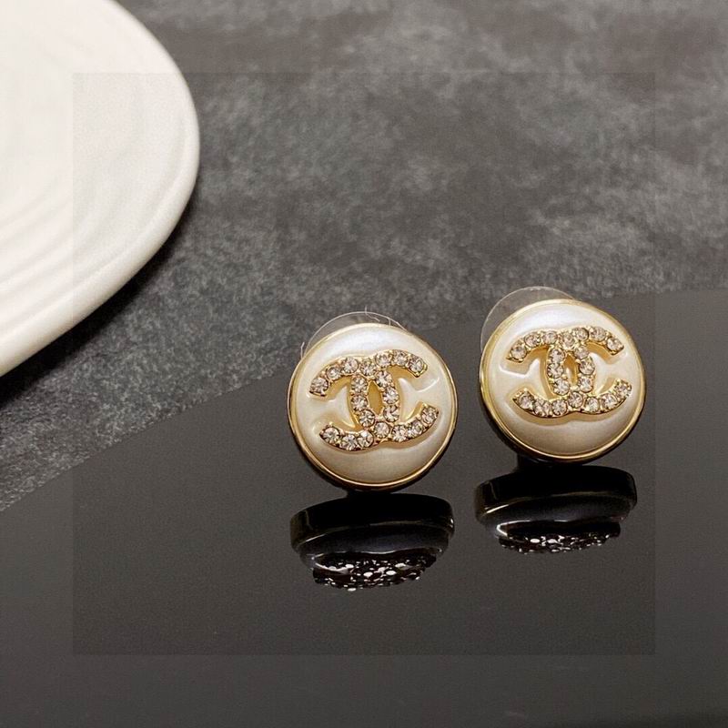 CHANEL Earring